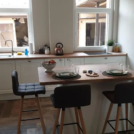 Apartment Feine Bleibe Haus 2