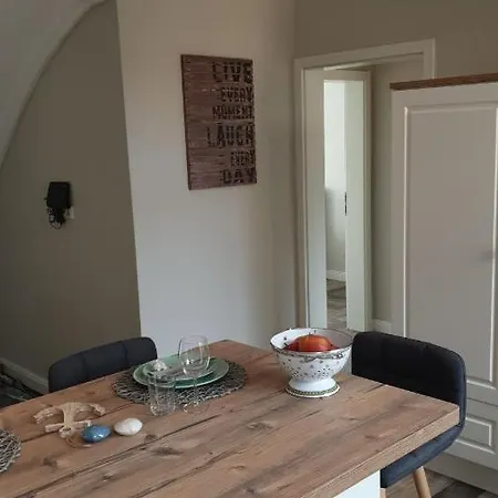 Feine Bleibe Haus 2 Apartment