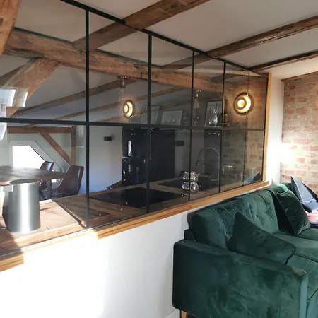 Apartment Feine Bleibe Haus 2 *
